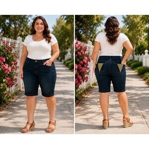 Wah Jeans Women’s 20W Dark Wash Denim Bermuda Shorts Gold Rhinestone Pockets XL